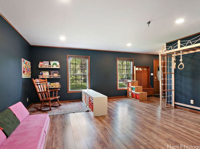 5501 Abbey Dr, House other with 4 bedrooms, 3 bathrooms and 2 parking in McHenry IL | Image 5