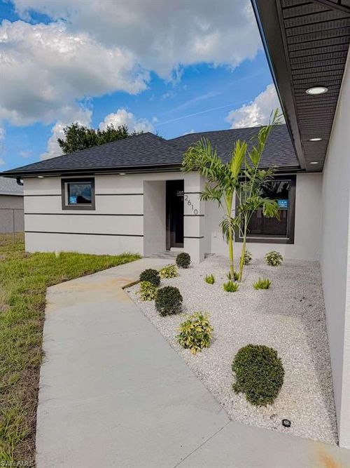 2610 27th St Sw, Lehigh Acres, FL, 33976-4001 | Card Image