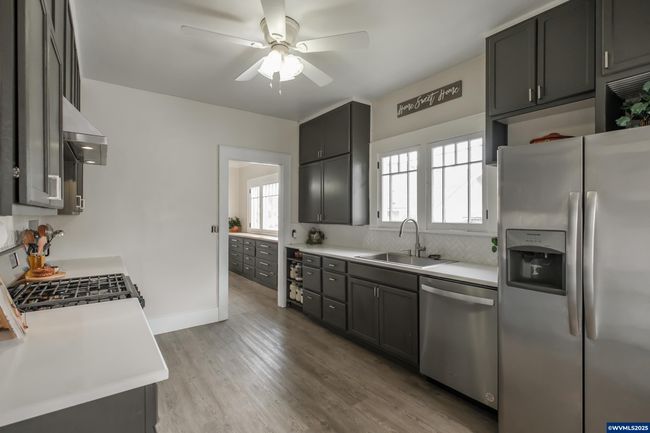 1836 Center St Ne, House other with 4 bedrooms, 1 bathrooms and null parking in Salem OR | Image 12
