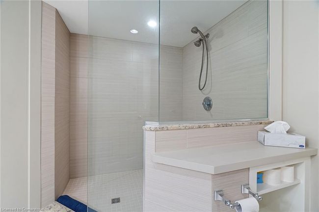 202 - 9 Pine St, House attached with 3 bedrooms, 2 bathrooms and 1 parking in Grand Bend ON | Image 34