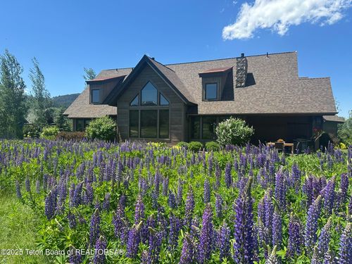 37 Rammell Rd, Victor, ID, 83455-5279 | Card Image
