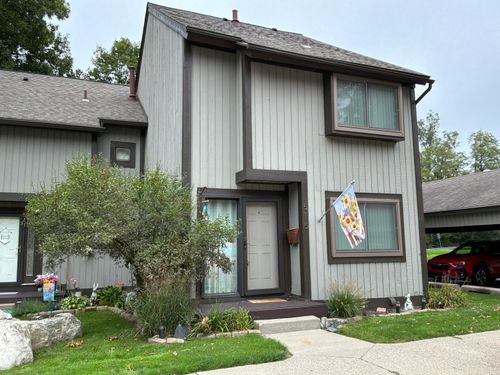 515 Victoria Sq, Brighton, MI, 48116-1107 | Card Image