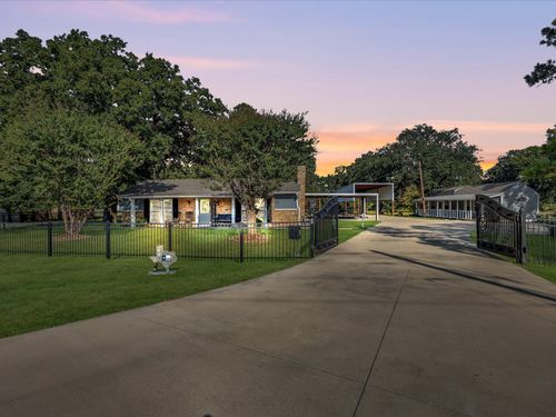 390 Lanier Rd, Combine, TX, 75159-6020 | Card Image