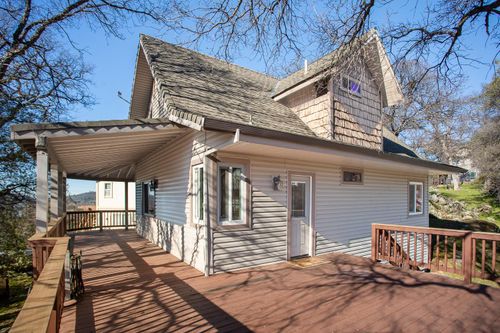 13731 Sun Forest Dr, Penn Valley, CA, 95946-9125 | Card Image