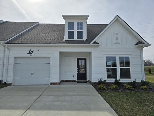 5122 Pace Park Cir, Columbia, TN, 38401-5052 | Card Image