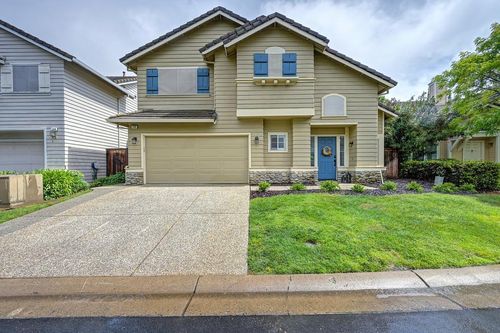 110 Royalton Cir, Folsom, CA, 95630-9513 | Card Image