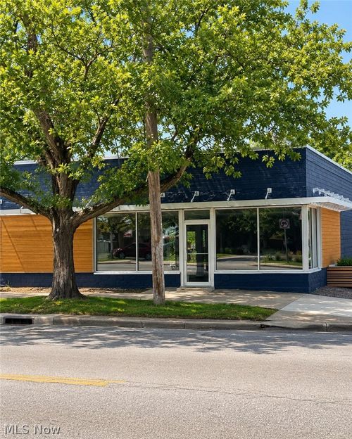 3700-3700 Lee Road, Shaker Heights, OH, 44120 | Card Image
