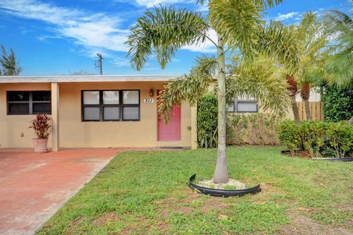 511 Minnesota St, Lantana, FL, 33462-2811 | Card Image