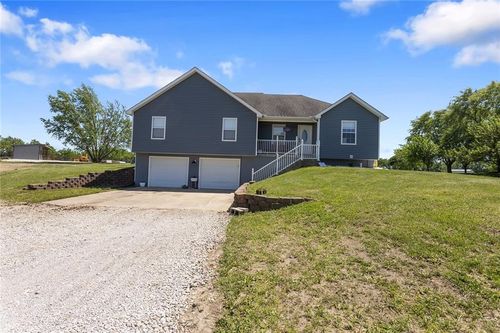 439 Nw 1711th Rd, Kingsville, MO, 64061-9310 | Card Image