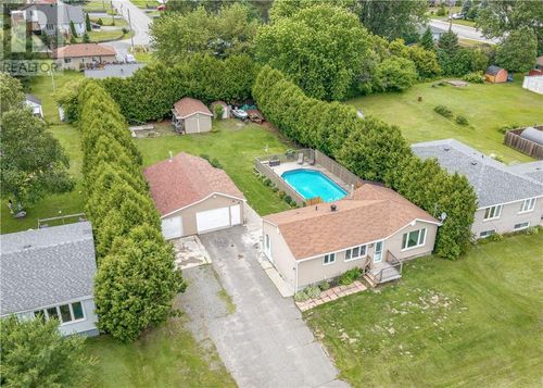 4433 St Michel St, Hanmer, ON, P3P1M6 | Card Image
