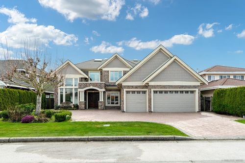 55XX Chemainus Dr, Richmond, BC, V7C3B8 | Card Image