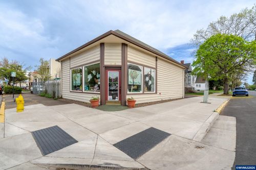 305 Washington St Sw, Albany, OR, 97321-2220 | Card Image