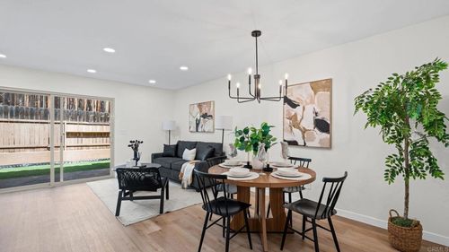 134 Espanas Gln, Escondido, CA, 92026-2977 | Card Image