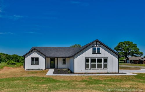 1 Diamondhead Dr, Burneyville, OK, 73430-2134 | Card Image