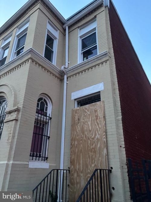 229 Elm St Nw, WASHINGTON, DC, 20001-1713 | Card Image