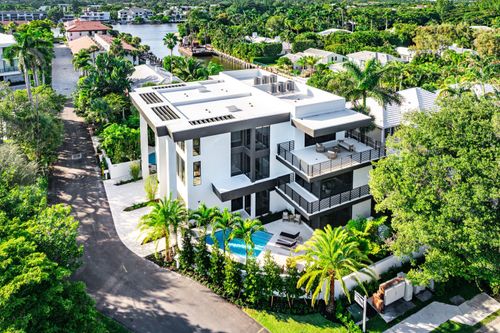 810 Andrews Ave, Delray Beach, FL, 33483-7220 | Card Image