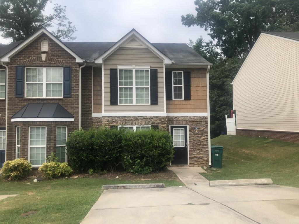 Carlington Ln, Jonesboro, GA 30236