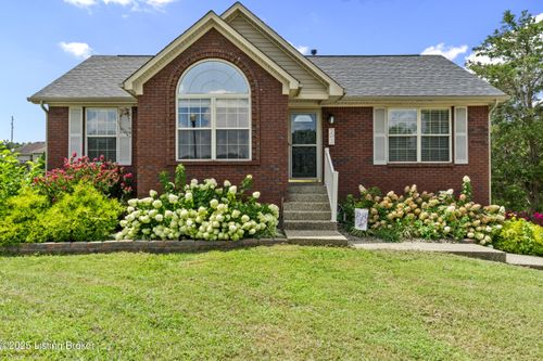 293 Trevor Ct, Mt Washington, KY, 40047-6447 | Card Image