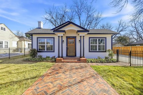 107 Sunset Dr, Cleburne, TX, 76033-4732 | Card Image