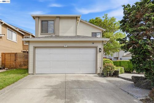 678 Saddleback Ter, Fremont, CA, 94536-4277 | Card Image