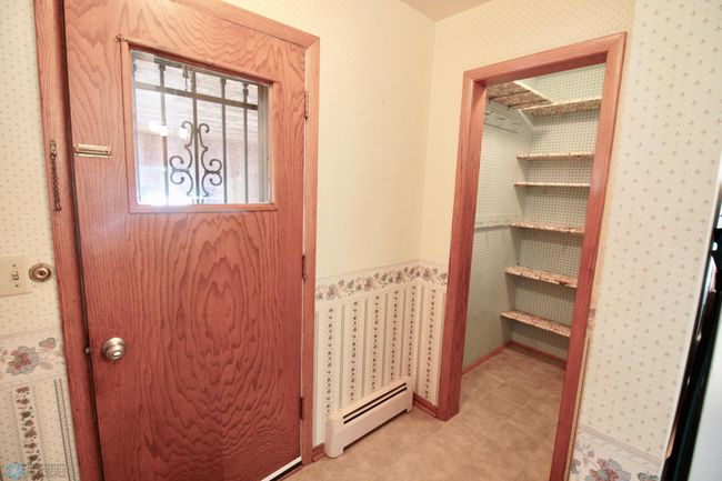 Garage entry foyer/pantry | Image 10
