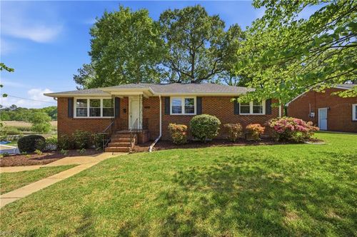 3409 Mcneal Avenue, Chesapeake, VA, 23325 | Card Image