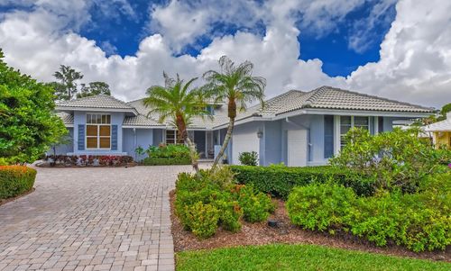 1226 Se Brewster Pl, Stuart, FL, 34997-5610 | Card Image