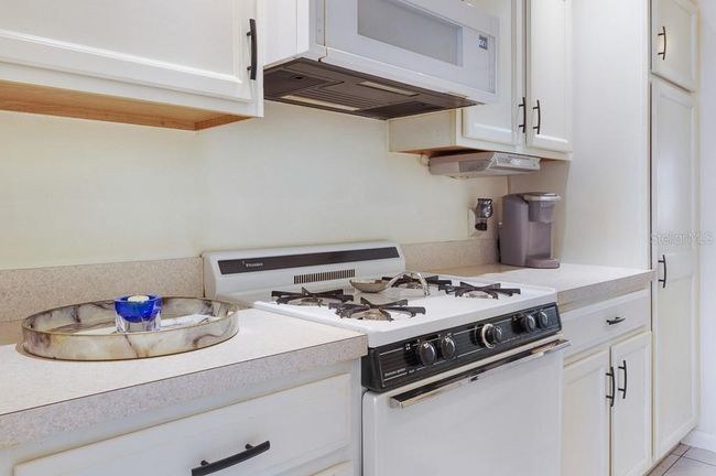 Kitchen | Image 4