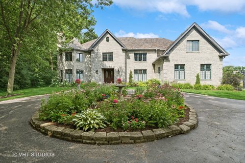 1305 Gavin Ct, Lake Forest, IL, 60045-2677 | Card Image