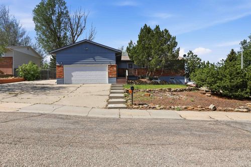 4001 Dorset St, Casper, WY, 82609-2420 | Card Image