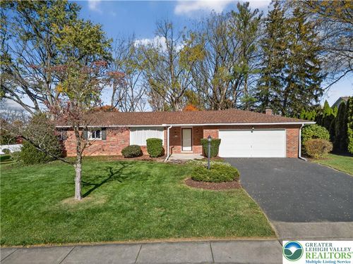 1019 N 7th St, Emmaus, PA, 18049-1607 | Card Image