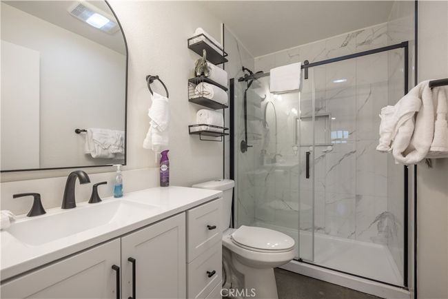 682 Maple Ln, House other with 3 bedrooms, 2 bathrooms and null parking in Sugarloaf CA | Image 14