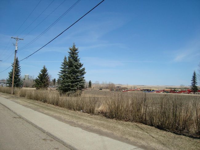 209 Main St, Home with 0 bedrooms, 0 bathrooms and null parking in Trochu AB | Image 12