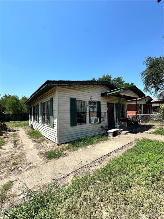 Juarez Ave, Pharr, TX 78577