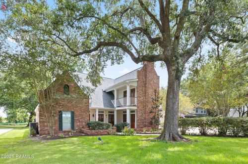 9203 E Old Spanish Trl, Jeanerette, LA, 70544-6214 | Card Image