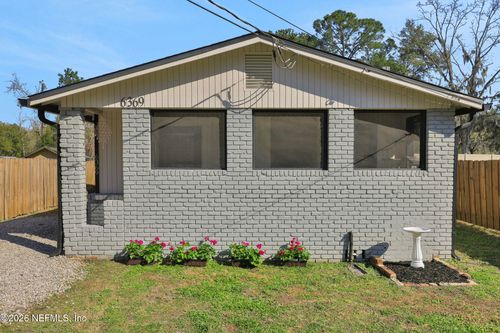 6369 Jammes Rd, Jacksonville, FL, 32244-2807 | Card Image