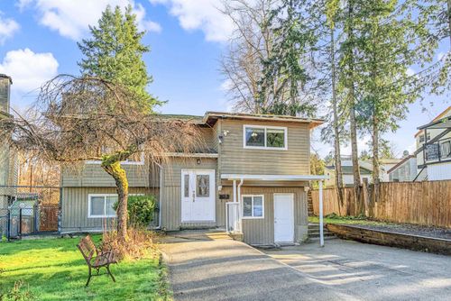 8076 139a St, Surrey, BC, V3W8P6 | Card Image