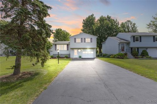 418 Tilden Dr, East Syracuse, NY, 13057-1436 | Card Image