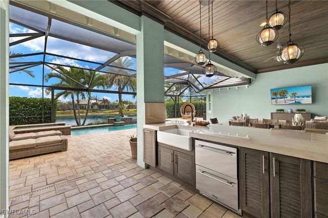 6348 Lyford Isle Dr, House other with 3 bedrooms, 5 bathrooms and null parking in Naples FL | Image 6