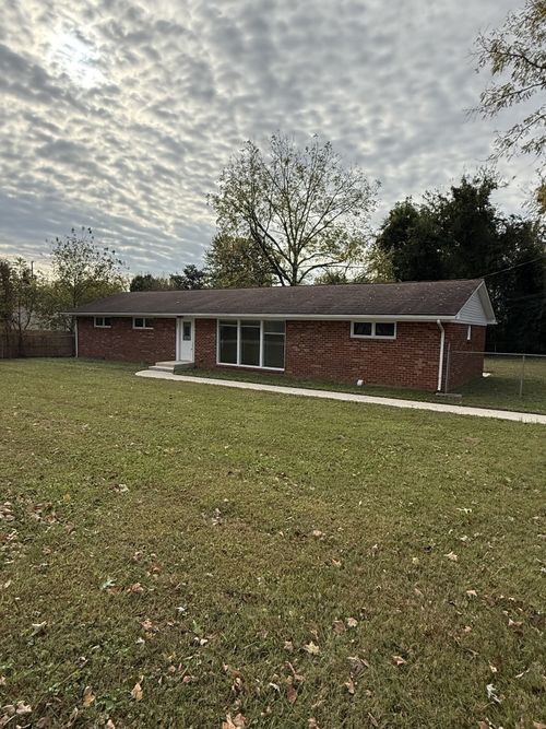 103 Ashwood Ln, Mc Minnville, TN, 37110-1519 | Card Image