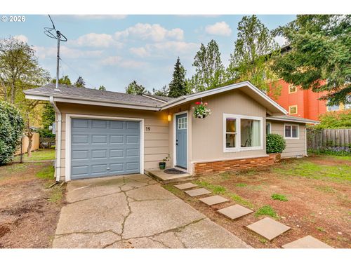 19 Ne 148th Ave, Portland, OR, 97230-4206 | Card Image
