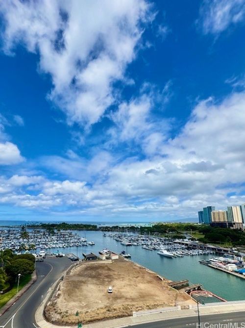apt-1007-1676 Ala Moana Blvd, Honolulu, HI, 96815-1417 | Card Image