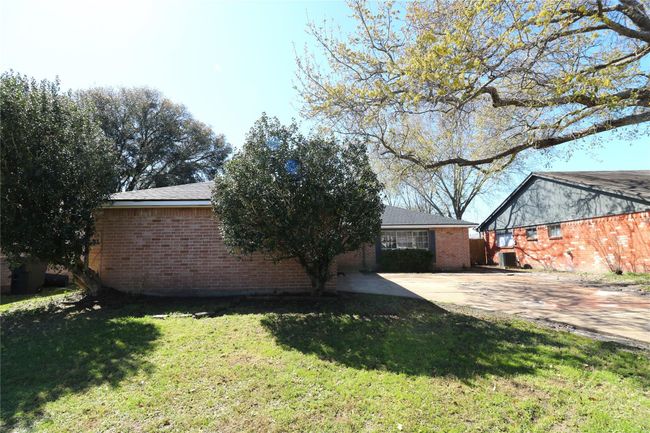 20123 Chipplegate Ln, House other with 3 bedrooms, 2 bathrooms and 2 parking in Humble TX | Image 5