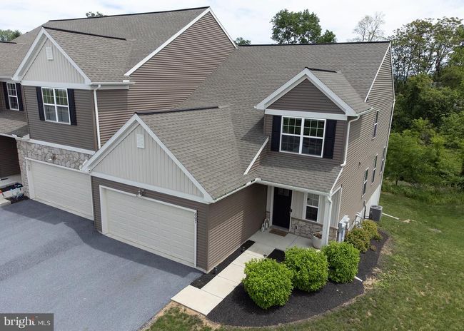 807 Anthony Dr, Townhouse with 3 bedrooms, 3 bathrooms and null parking in HARRISBURG PA | Image 45