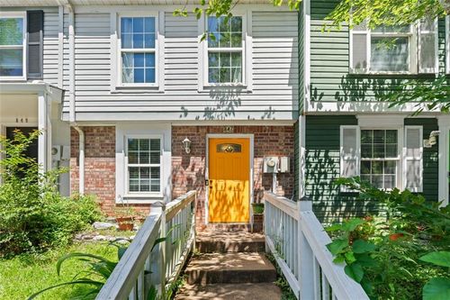 847 Regal Path Ln, Decatur, GA, 30030-4180 | Card Image