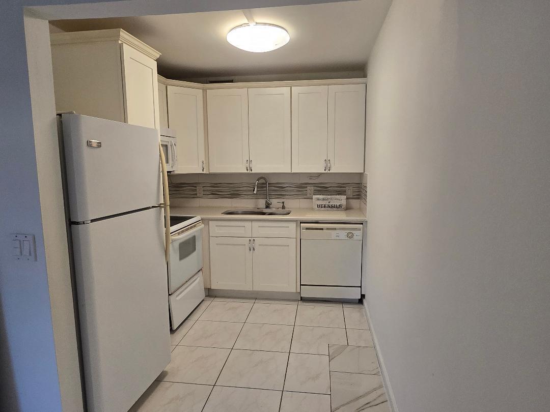 Residential Lease in West Palm Beach 3