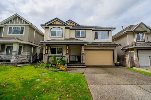 6255 138 St, Surrey, BC, V3X1E6 | Card Image
