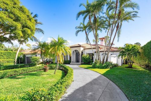598 N Country Club Dr, Atlantis, FL, 33462-1035 | Card Image