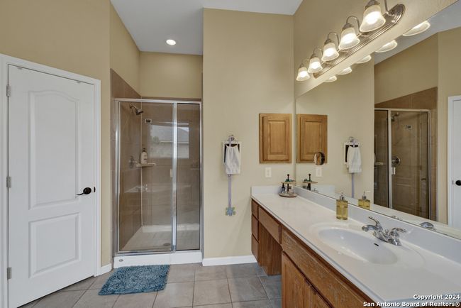 8511 Magdalena Run, House other with 3 bedrooms, 2 bathrooms and null parking in Helotes TX | Image 17