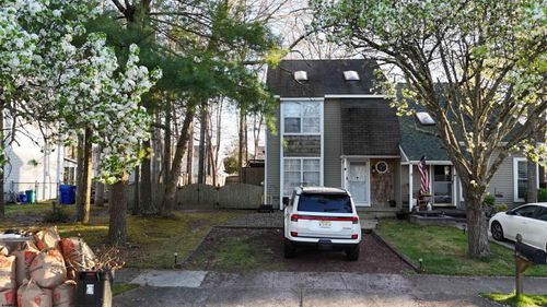 10 Cedar Ct, Somers Point, NJ, 08244-1361 | Card Image
